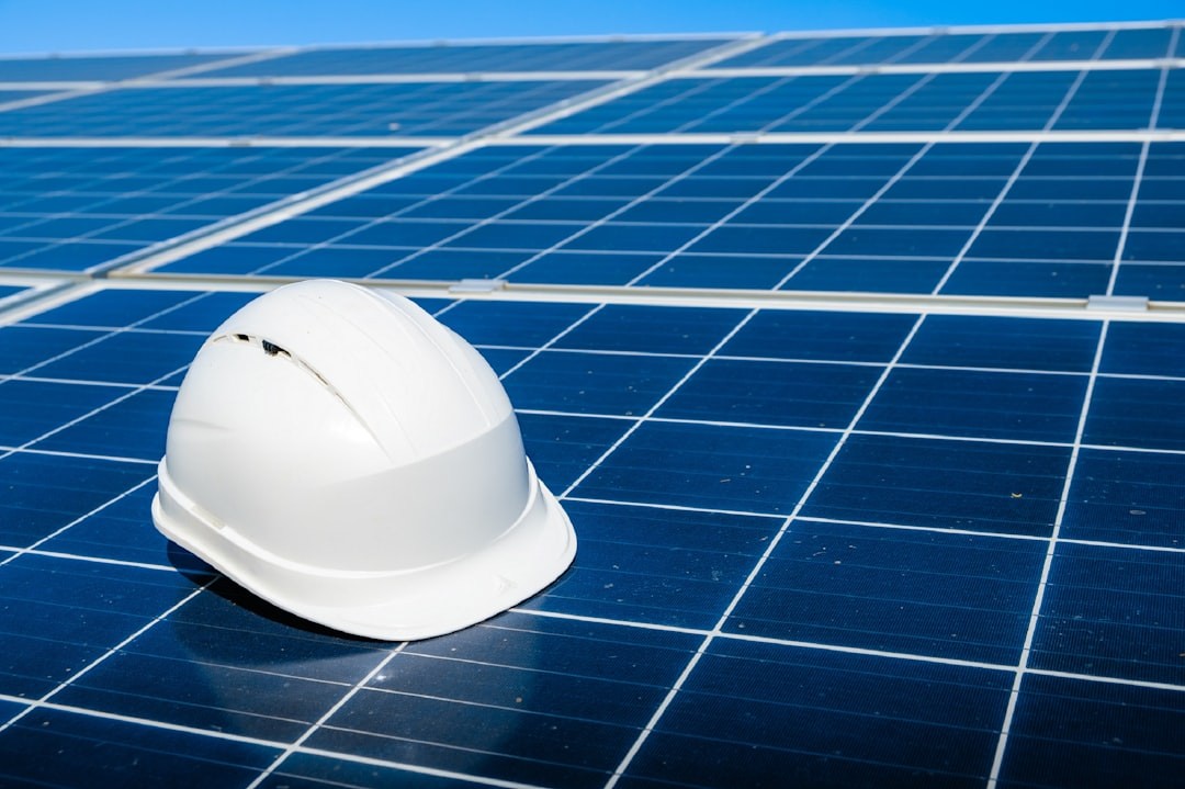 Photovoltaic system and solar panel installation